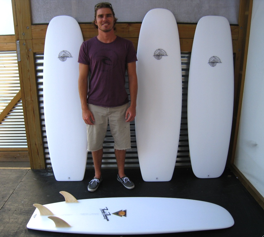 Tomo surfboardsのご紹介！|Okinawa surf shop YES SURF