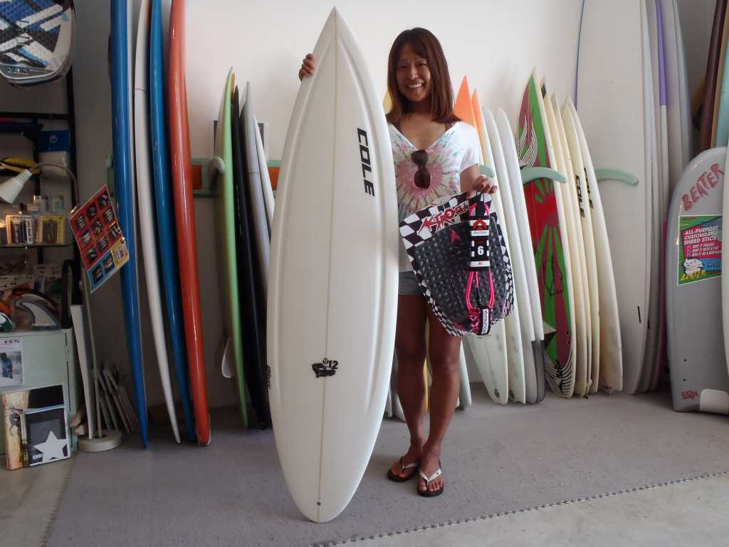 今日のYES! SURFER!! COLE HPS-V12|沖縄サーフィンショップ「YES SURF」