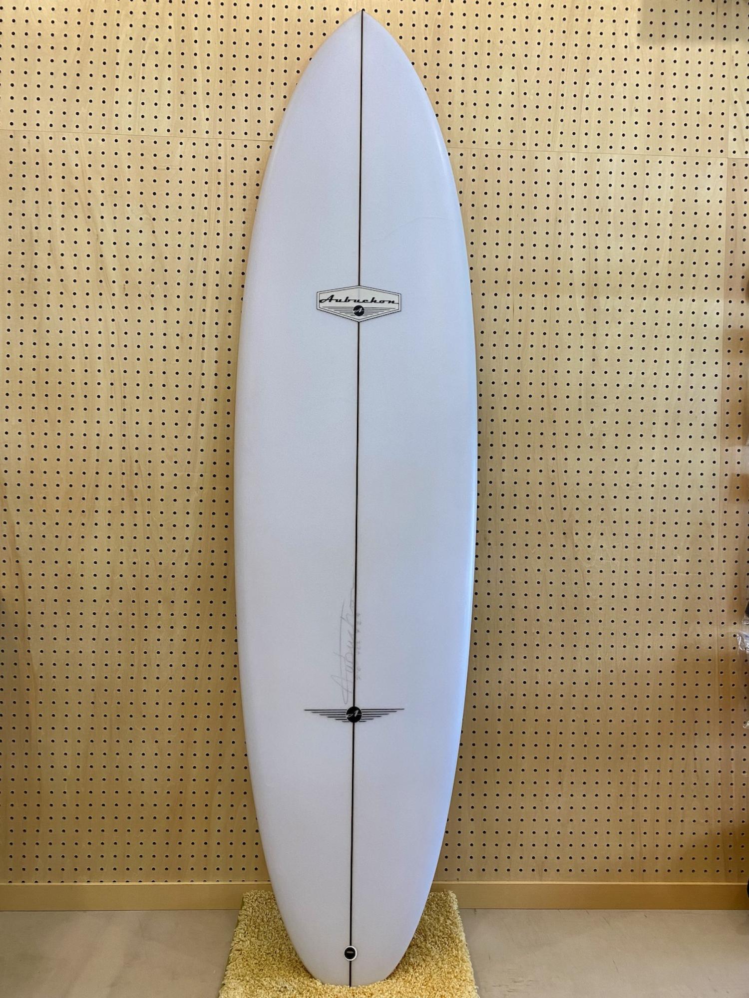 USED BOARDS (AUBUCHON SURFBOARDS 7.0)