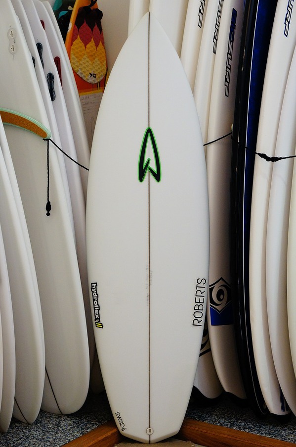 ROBERTS SURFBOARDS|Okinawa surf shop YES SURF