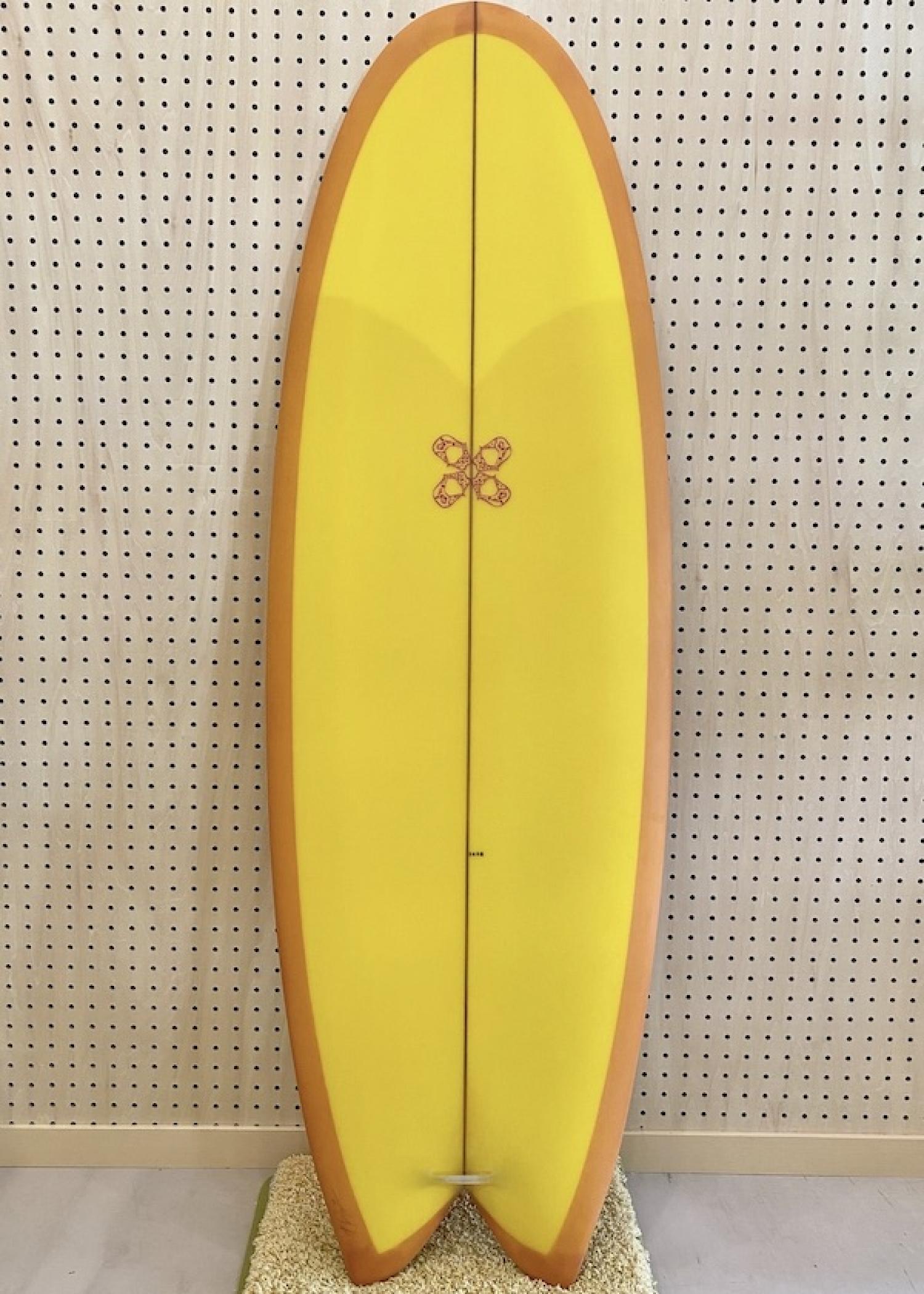 USED BOARDS (Ola de Oro 5.4 Mini Simmons)|沖縄サーフィンショップ