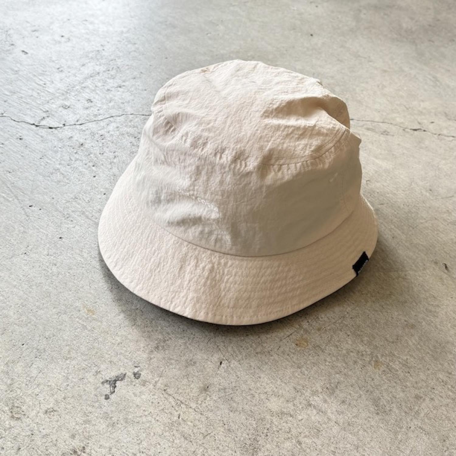 De La COSTA Surf Bucket Hat