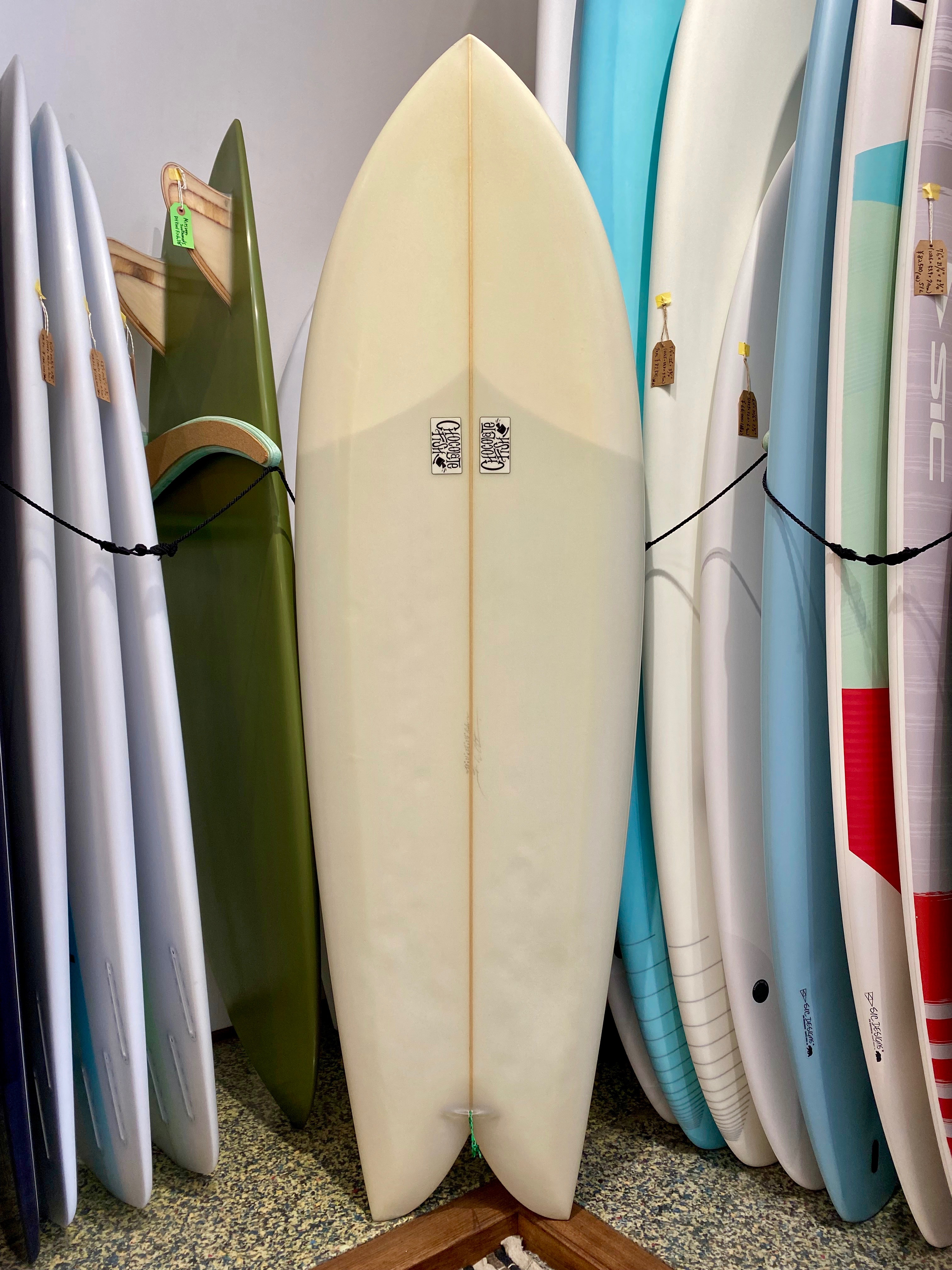 USED BOARDS ( Chocolate Fish Surfboards Twin Fish 5.8 )|Okinawa