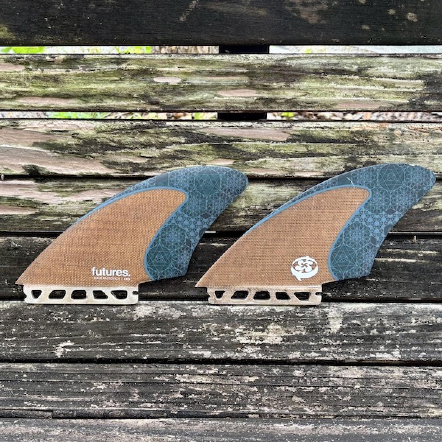 USED FUTURE FIN RTM/HEX TWIN KEEL RASTA 