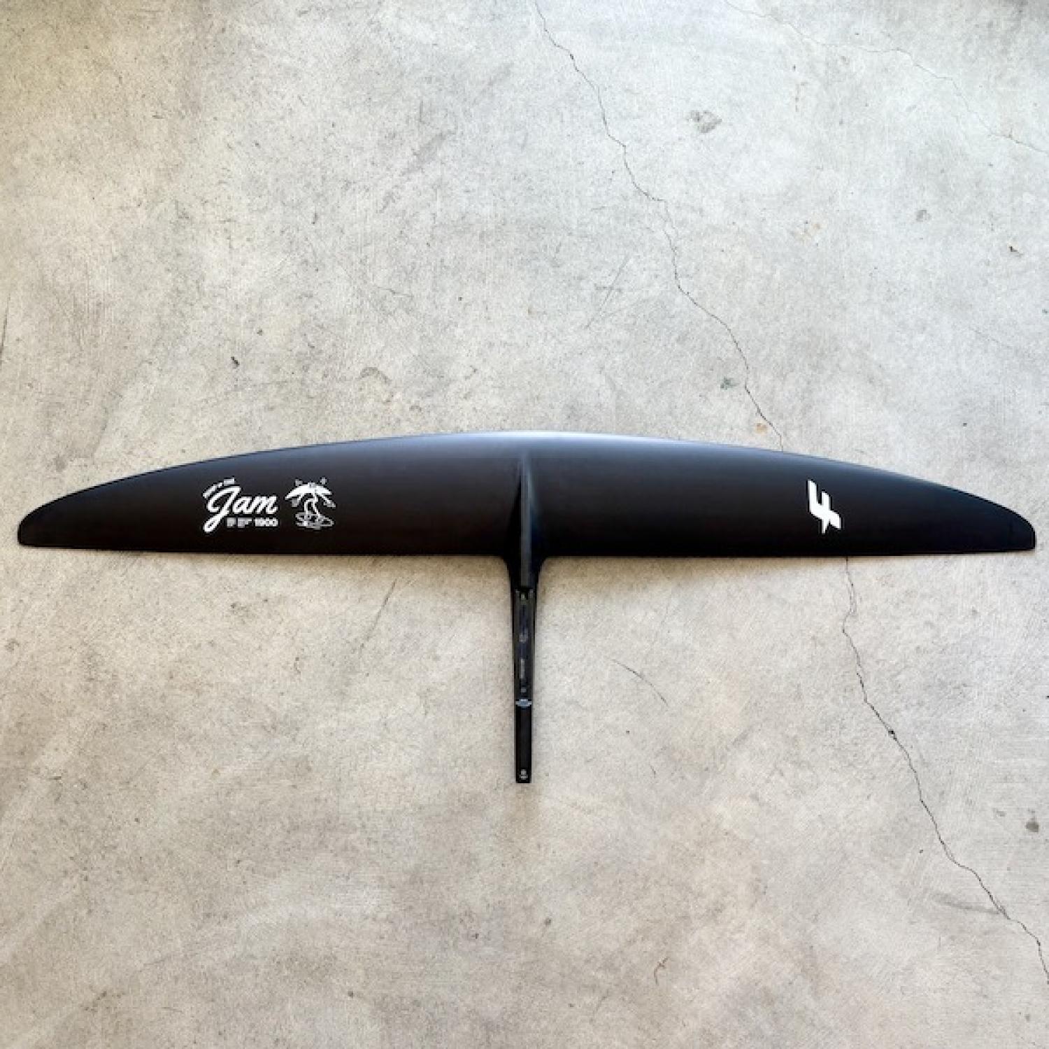 USED (F-ONE FOIL JAM HM CARBON 1900）
